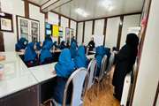 آموزش طب ایرانی مرکز بهداشت جنوب تهران در مدرسه حضرت زینب (س)